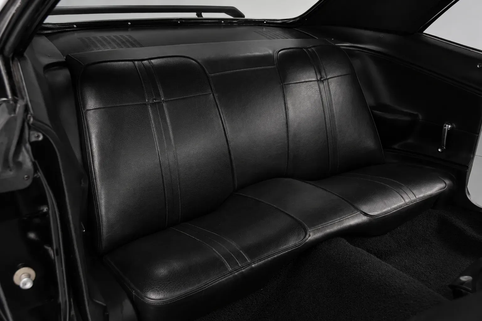 1971 Plymouth Barracuda - Thumbnail 11